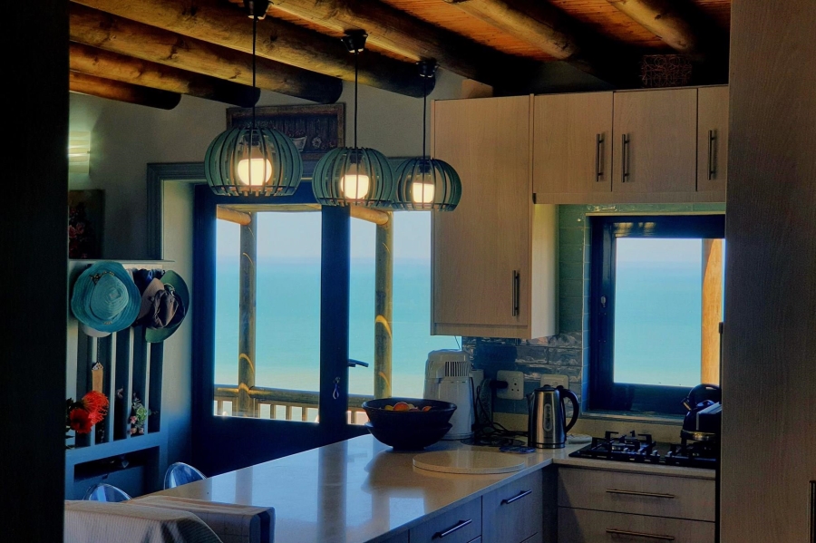 4 Bedroom Property for Sale in Fynbosstrand Western Cape
